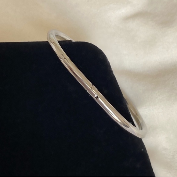 Silver and Diamond Bangle Stackable Bracelet New NWT - Picture 4 of 12